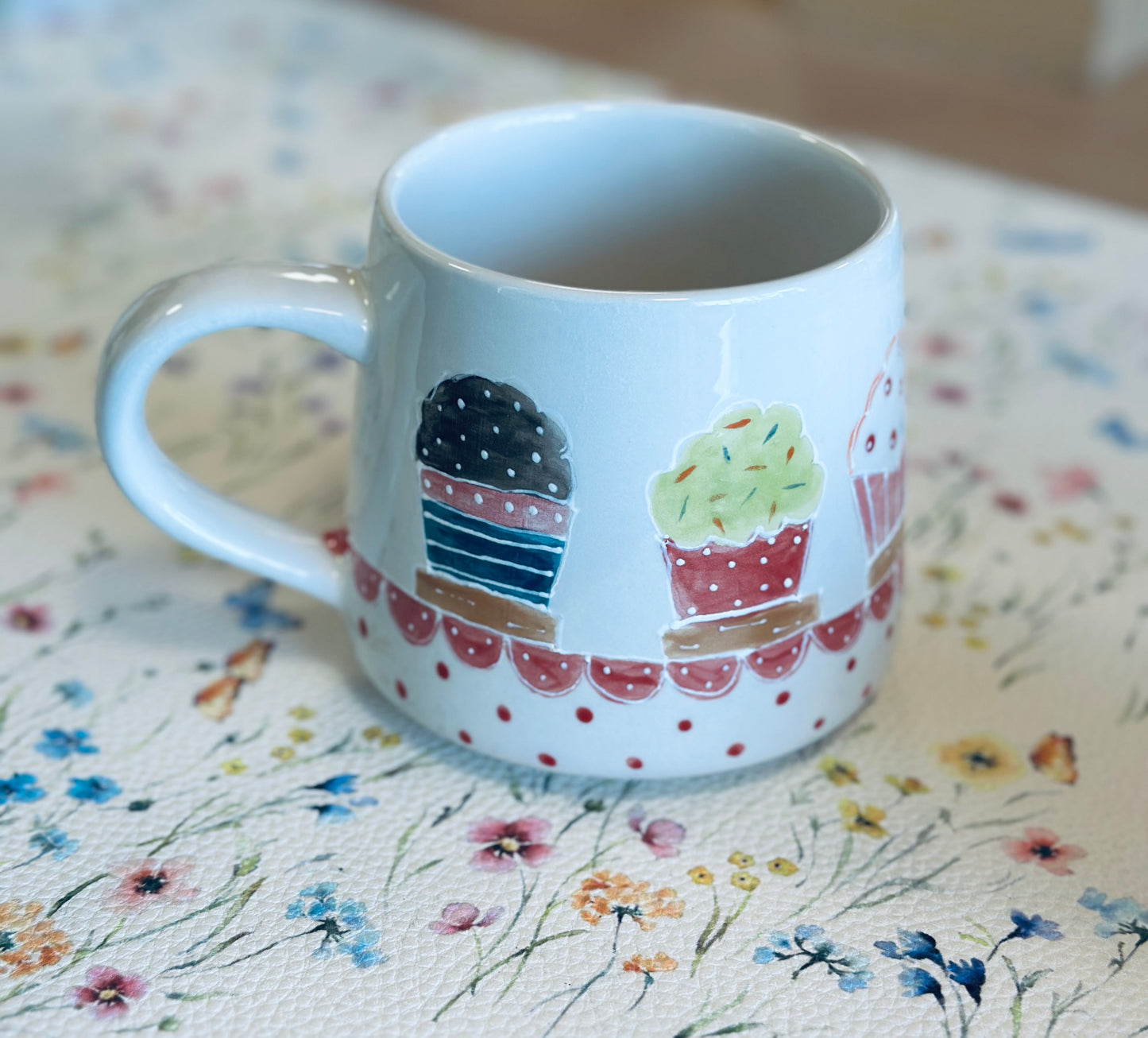 Cupcake table mug