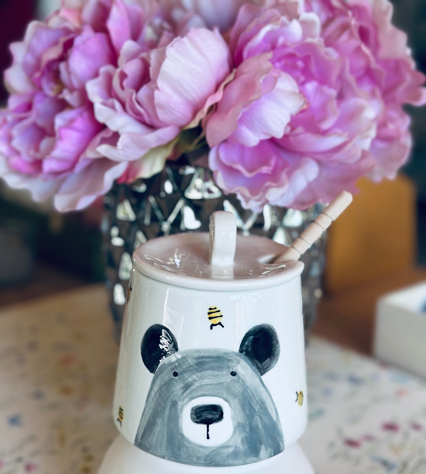 Honey Bear & bees honey pot