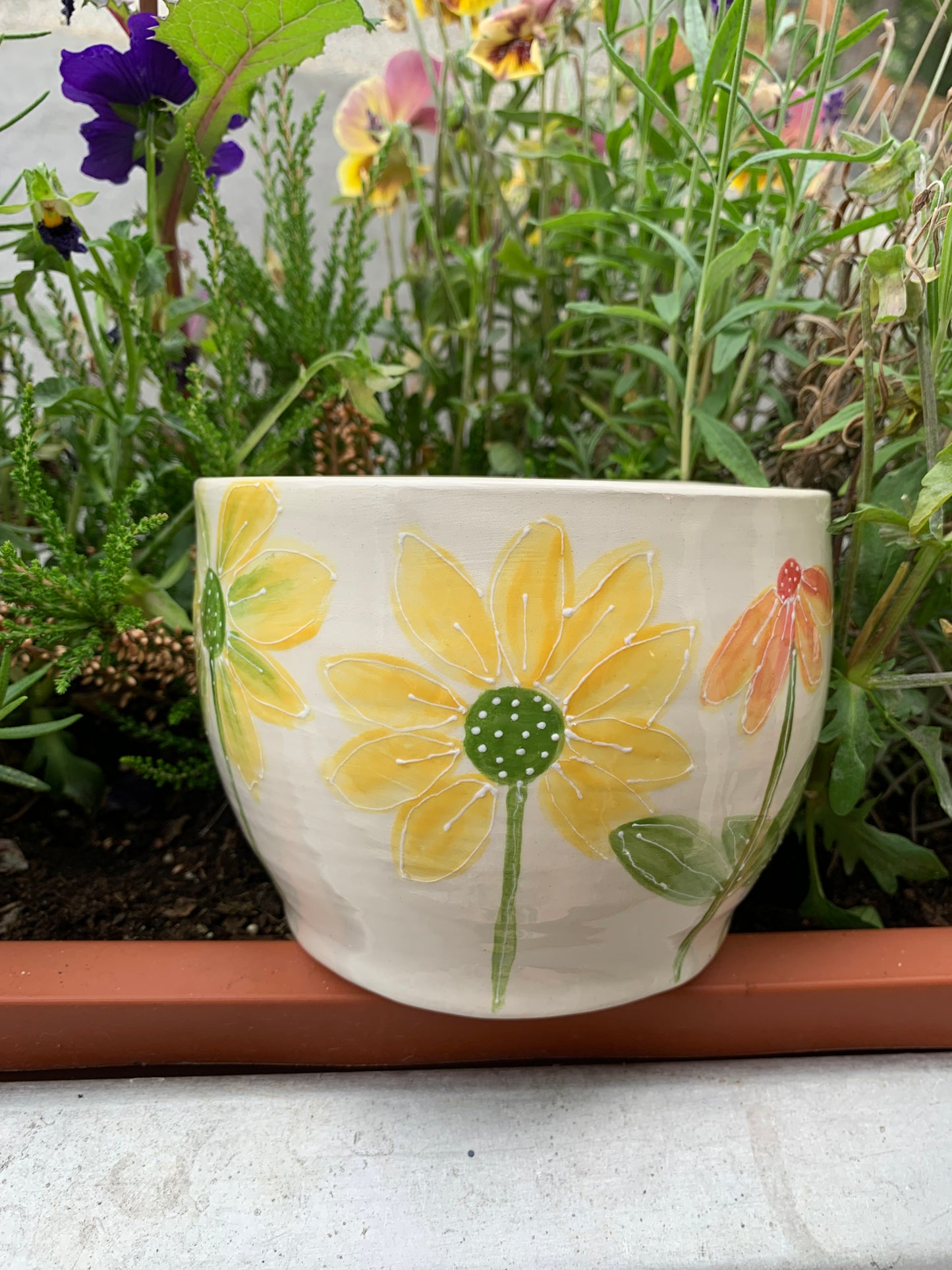 “Bunny in the daisies” bowl