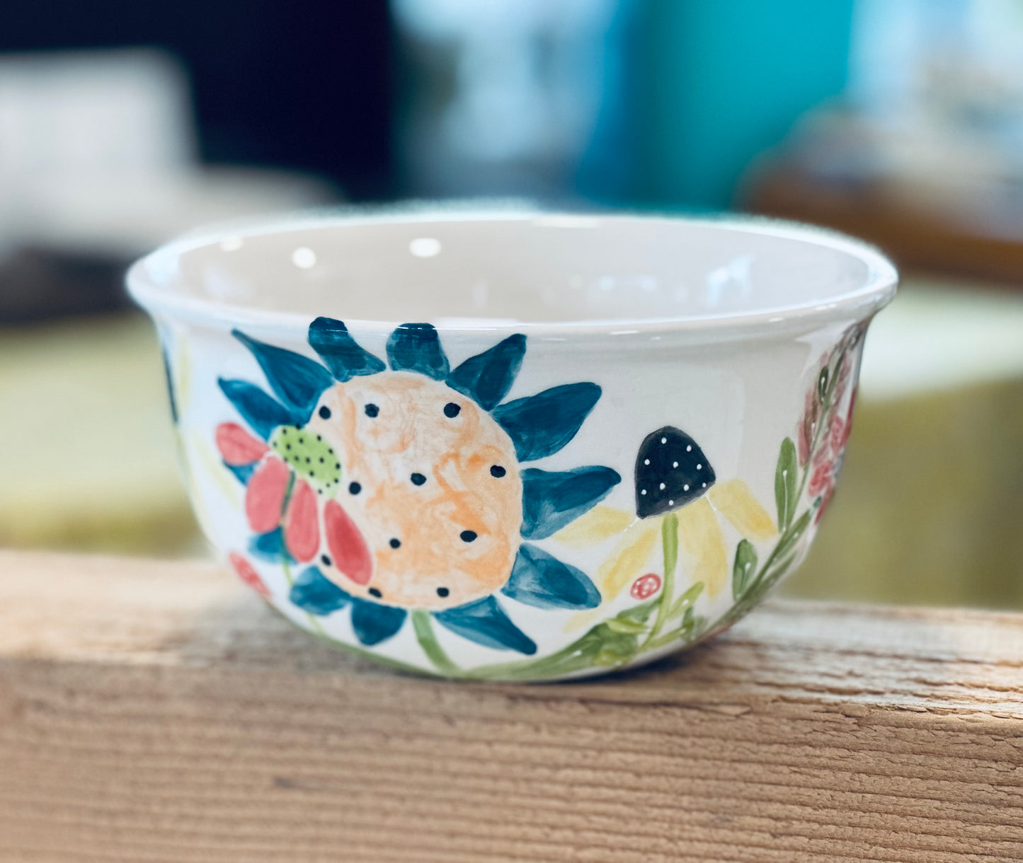 Wildflower Garden Bunny serving bowl