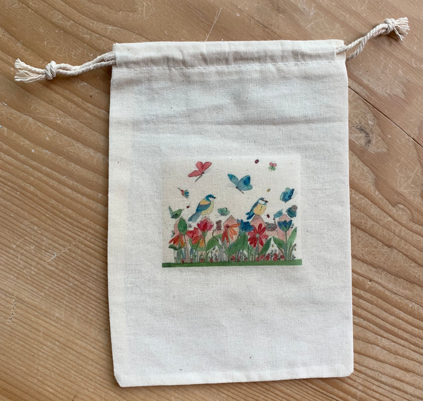Bird Sanctuary - drawstring bag