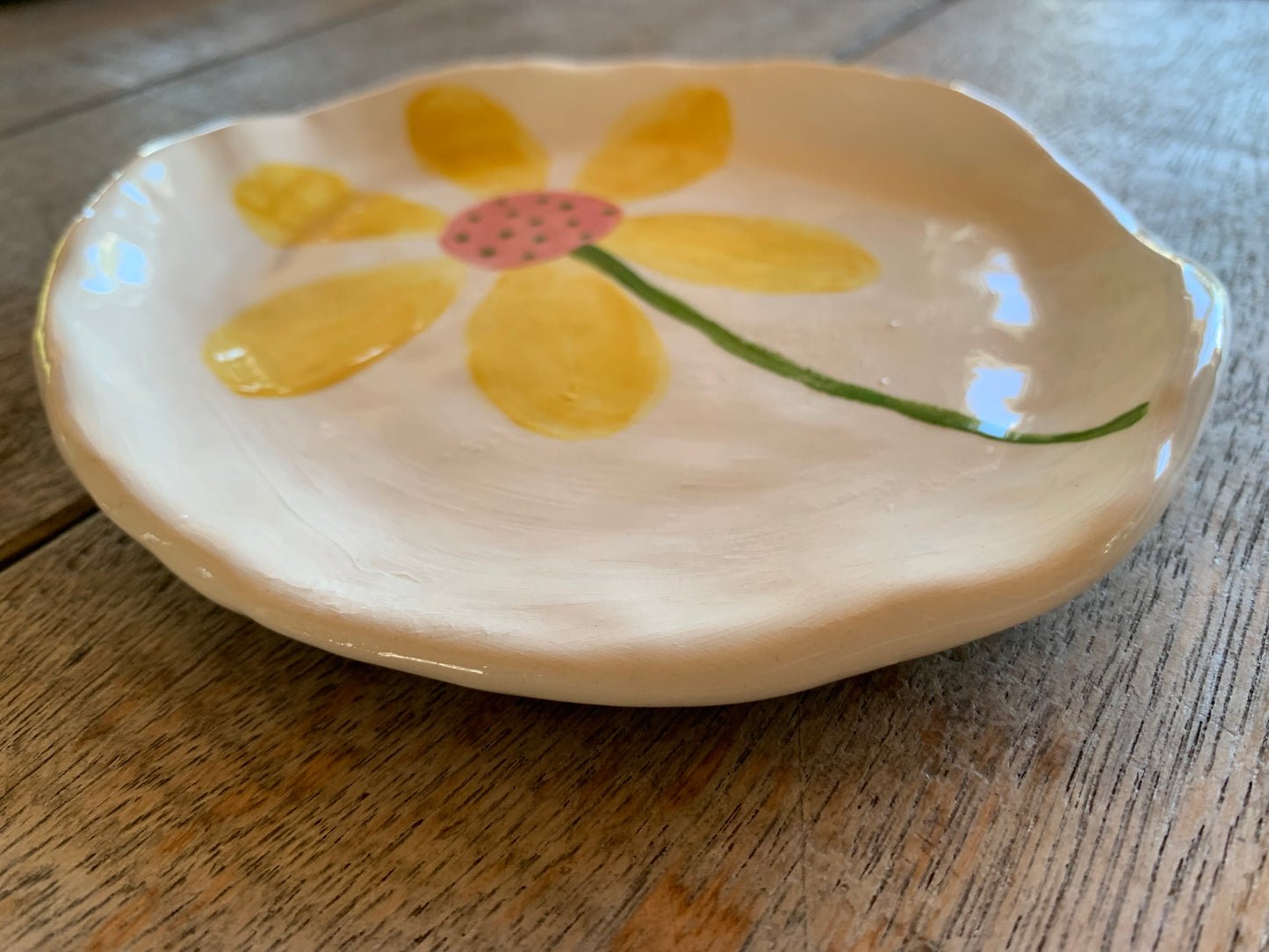 Yellow Daisy ring plate
