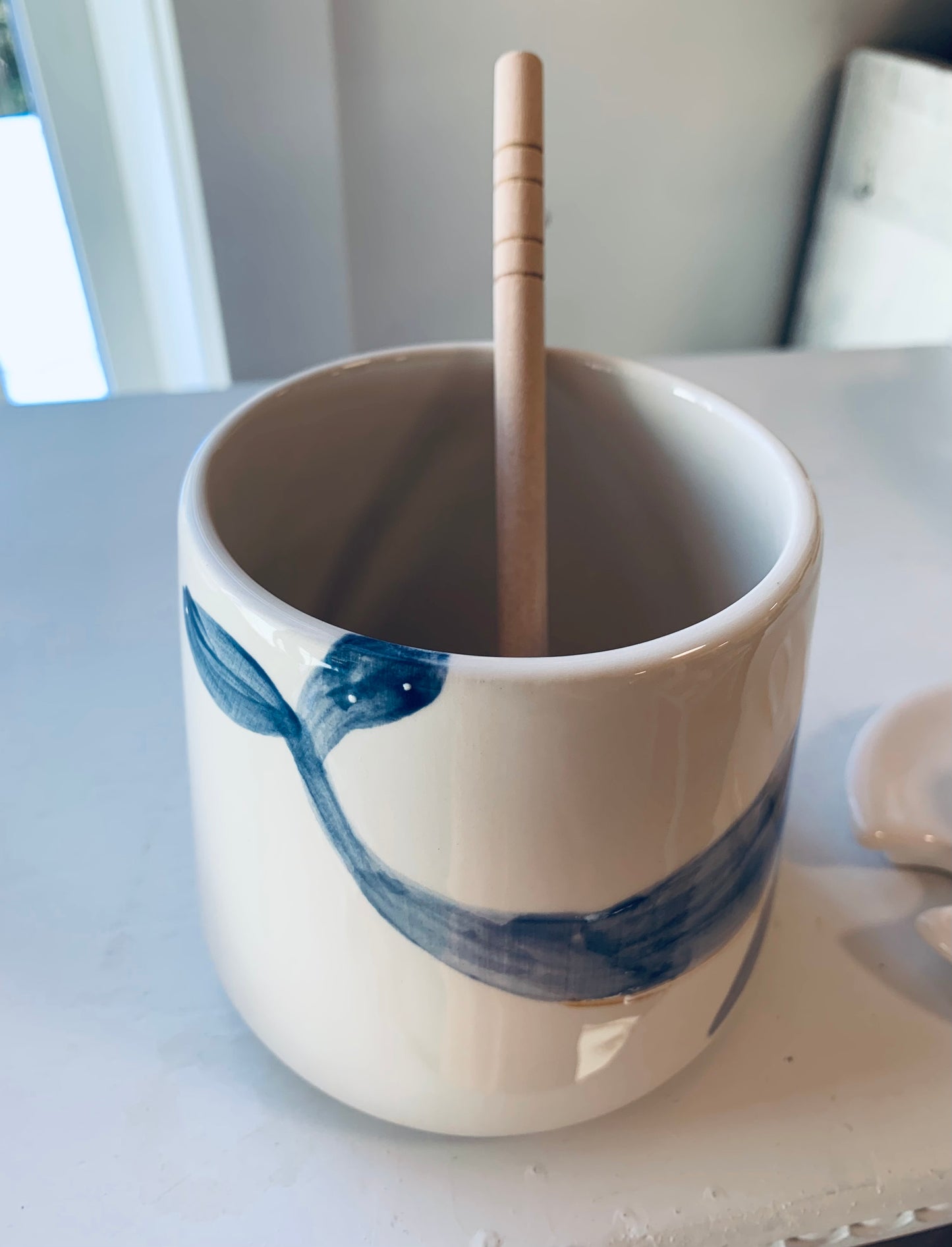 “Blue Whale” honey pot