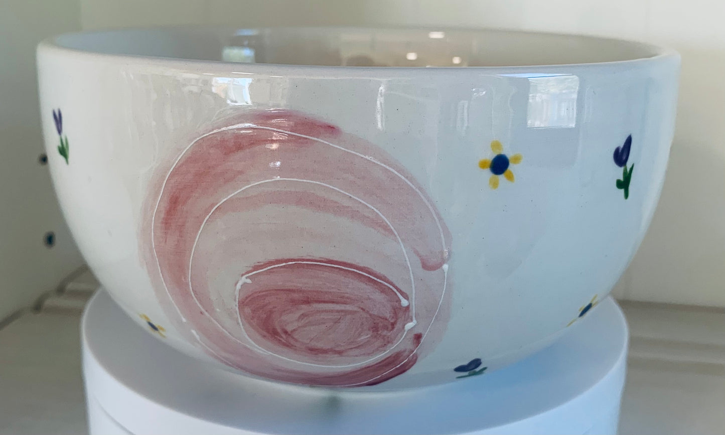 "Large pink flowers" cereal bowl