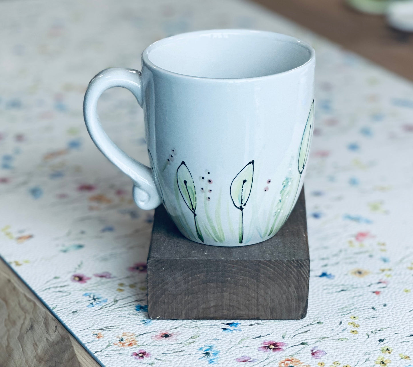 Colourful bird & Blue coneflower mug