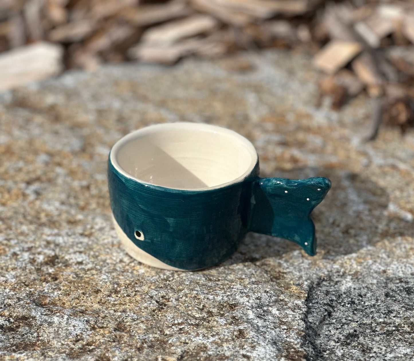 Blue Whale hugs planter