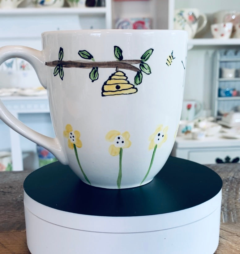 Large coffee or tea mug "You are bee-u-tiful" cow / daisies / beehive / bees
