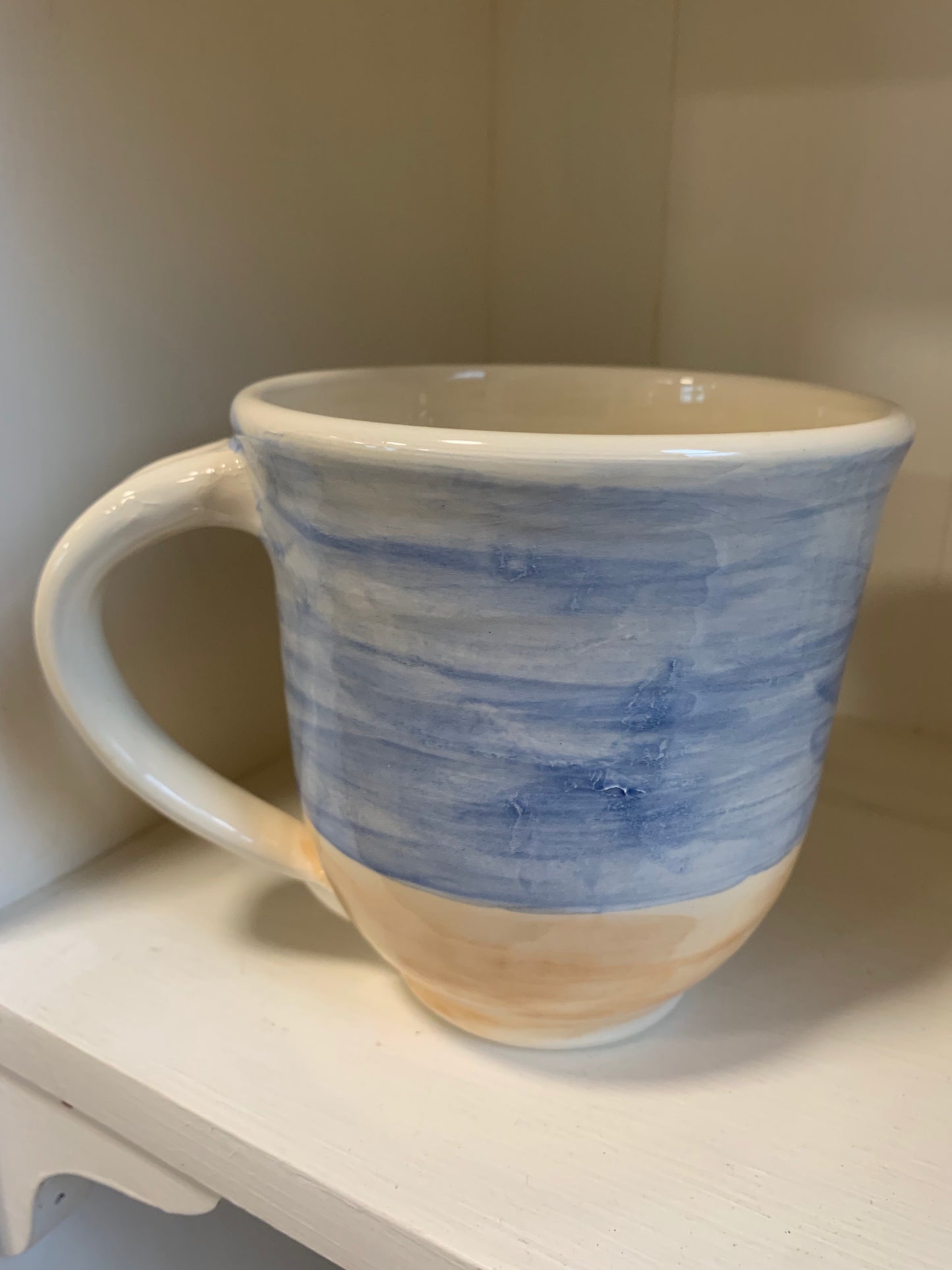 Large wheel thrown mug "Sandpiper"