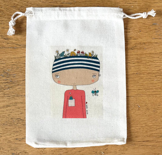 Khloes Garden Hat drawstring bag
