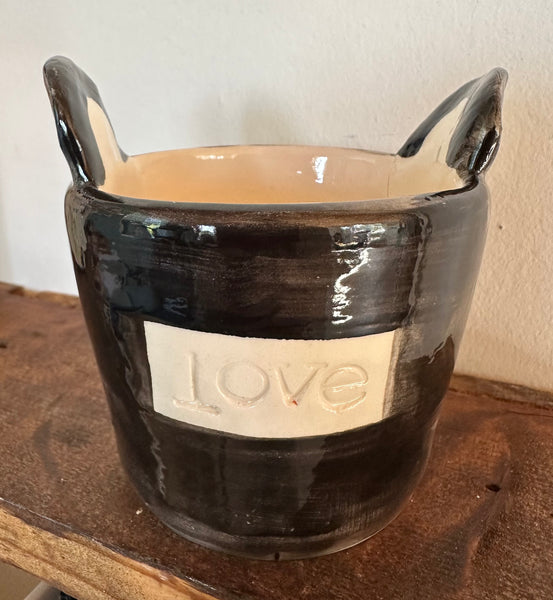 Black Bear love planter