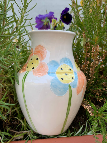 “Ducks & flowers” vase