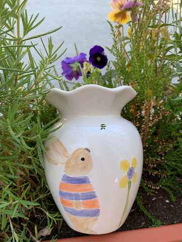 “Bunny & Bee” scalloped vase