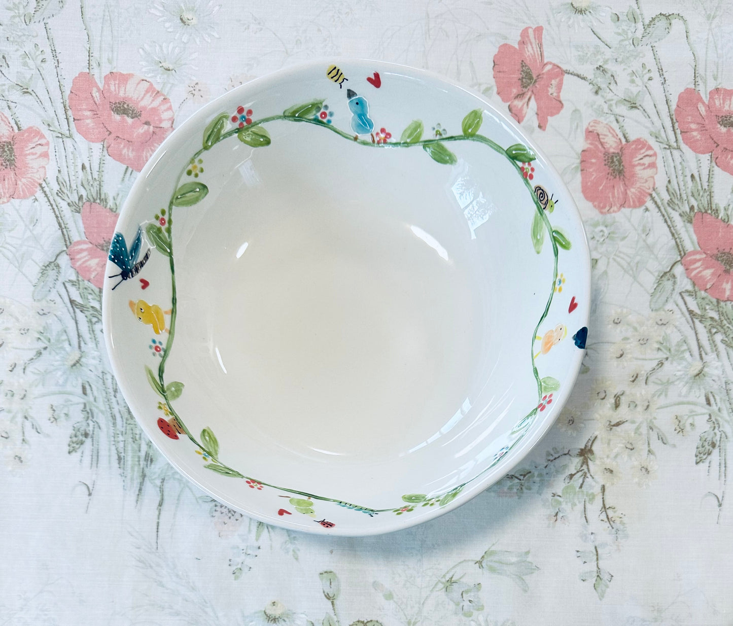 Birds on a vine pasta bowl