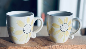 Spring Daisies mug set of 2