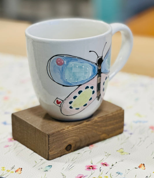 Pretty Butterfly large coffee / tea mug