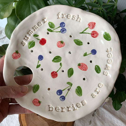 Summer fresh berry strainer