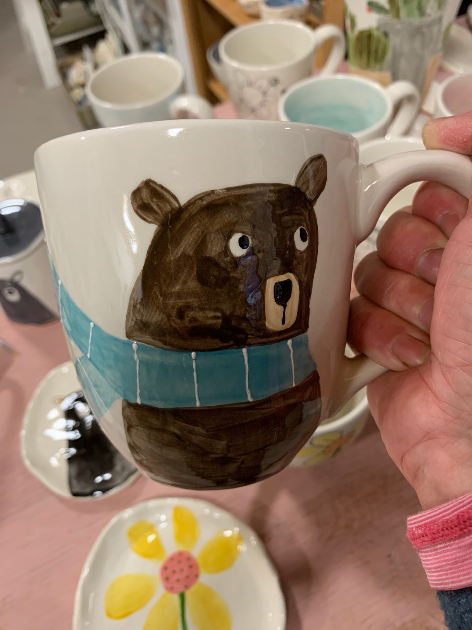 Large tea or coffee mug bear with scarf