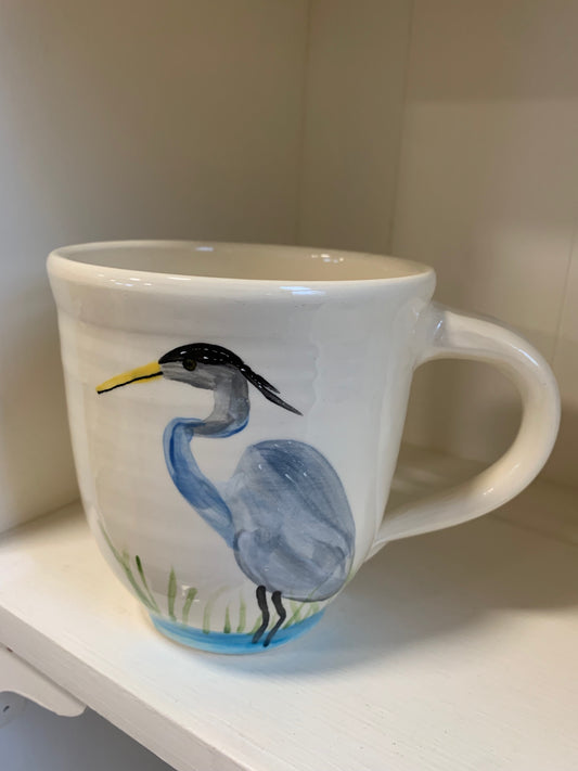 Large wheel thrown mug "Heron looking left"