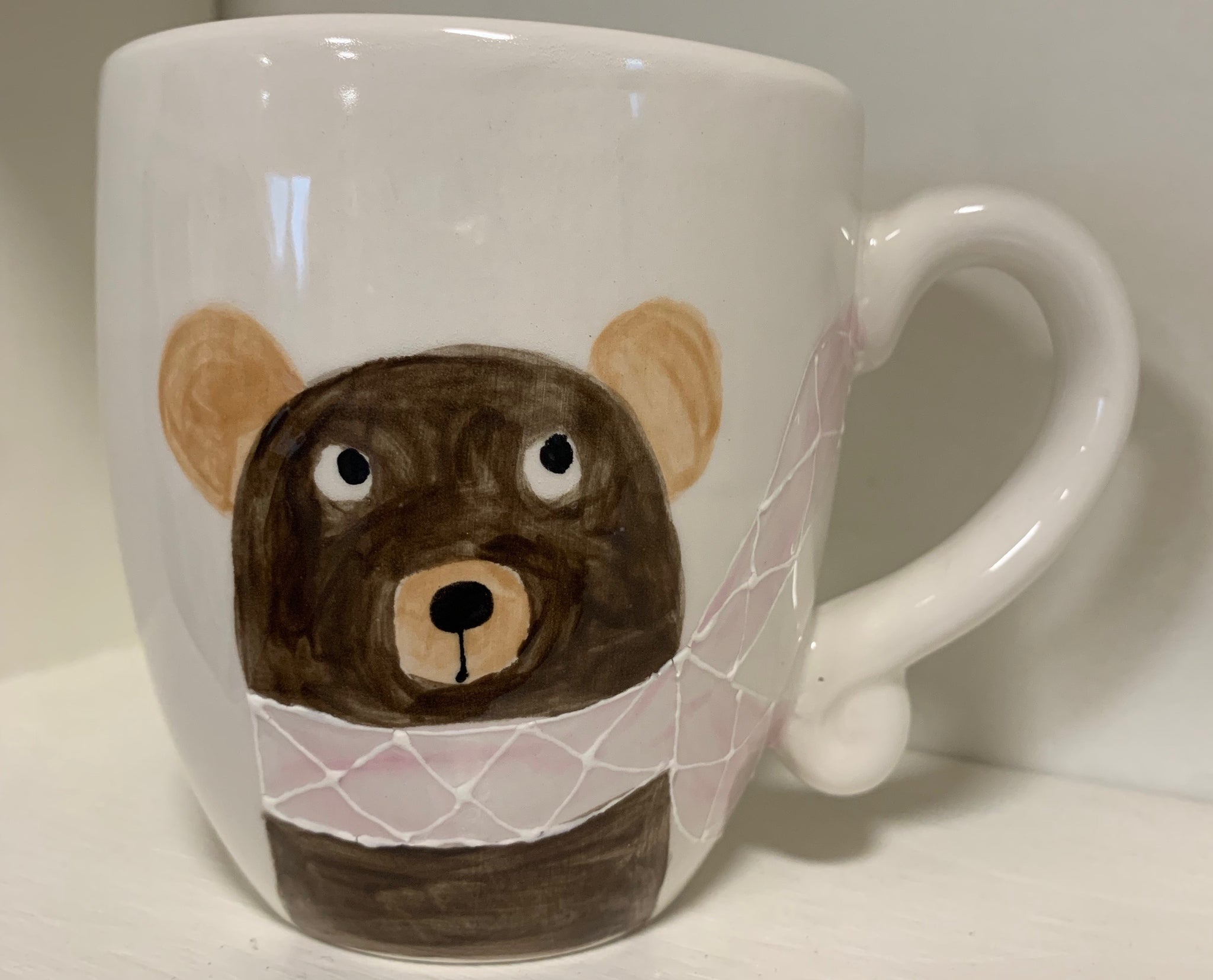 Mug "Brown bear with pink scarf"