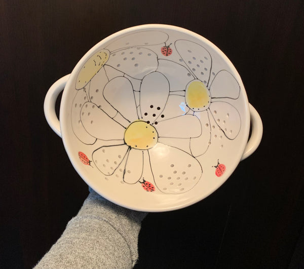 Yellow Daisy and Ladybugs Strainer/Colander