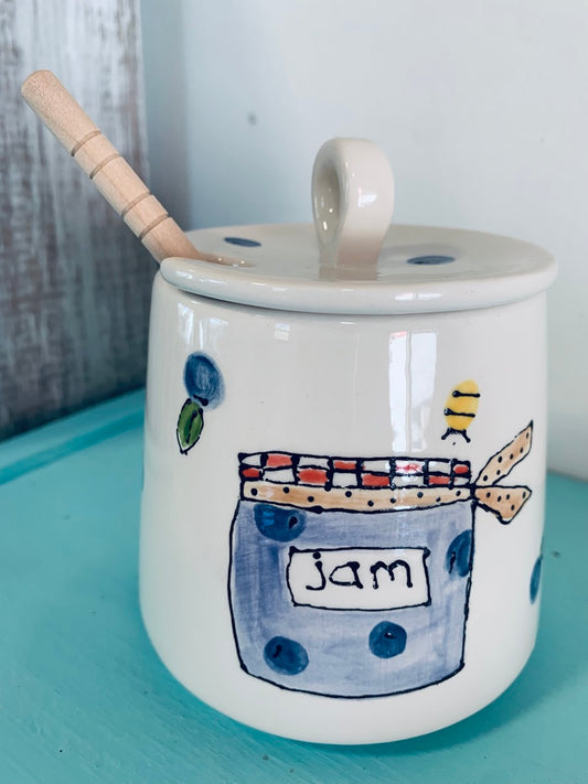 Honey pot - Blueberry jam and bees